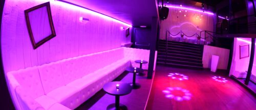 Location de salle à Bruxelles avec mobilier